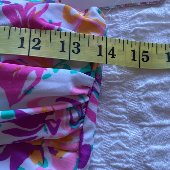 Stella Parker Collection one piece swim suit with removable/adjustable strap. M - Picture 13 of 15